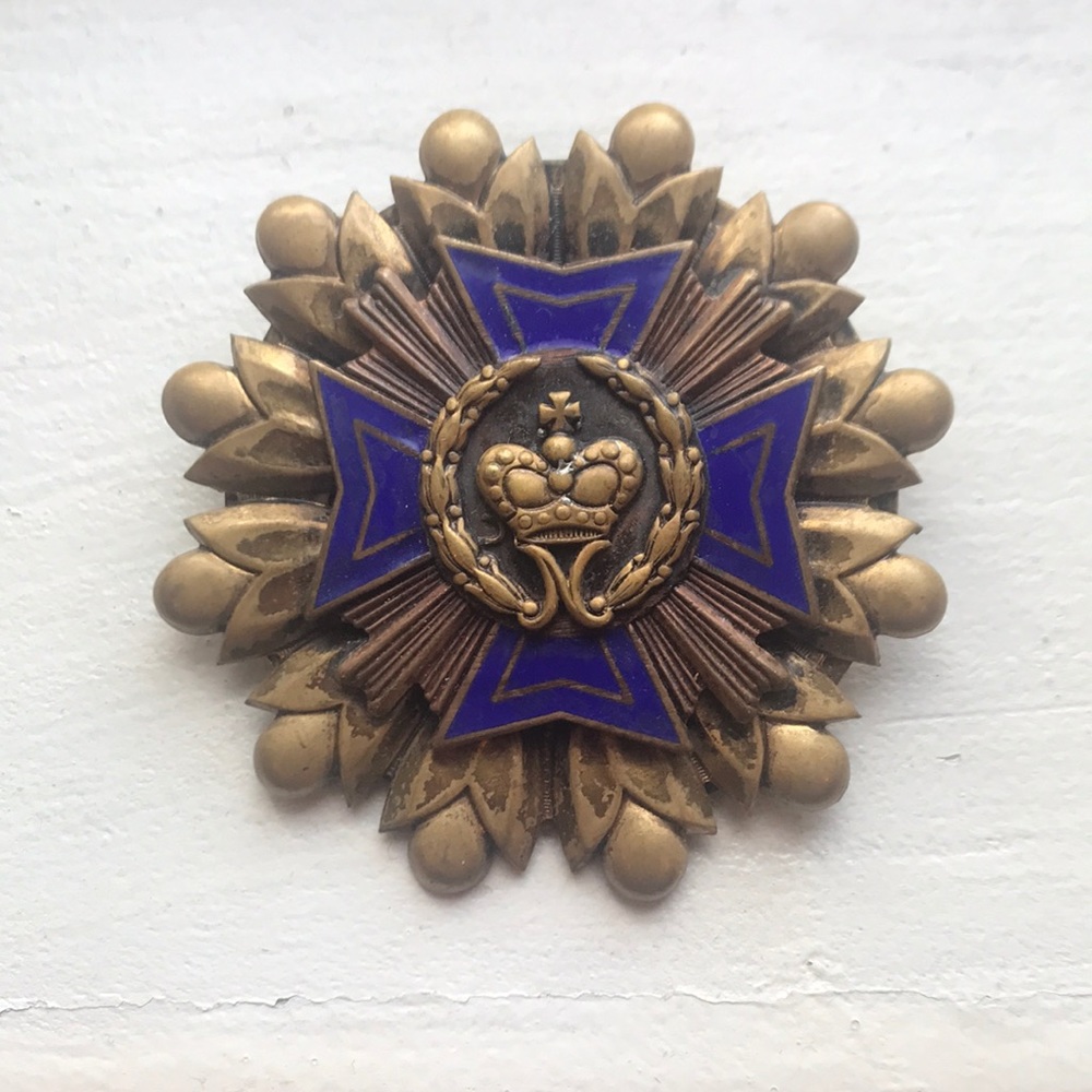Brooch